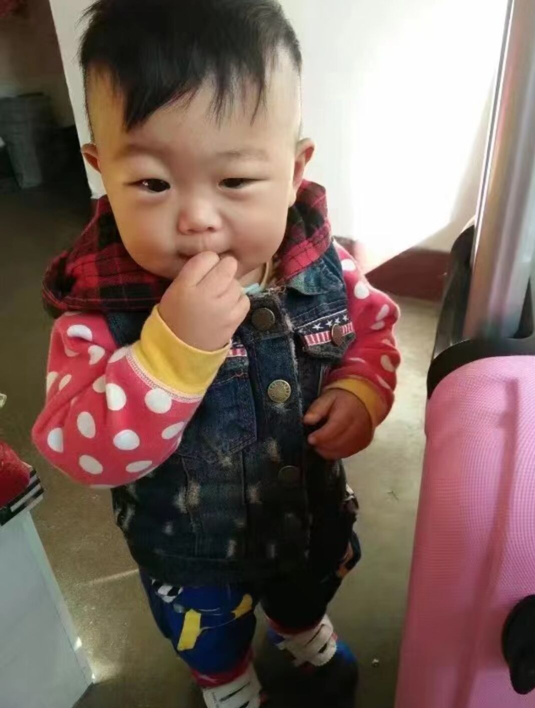 寻人启事：寻找孩子亲生父母